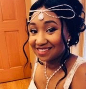 Meet your Posher, Renita